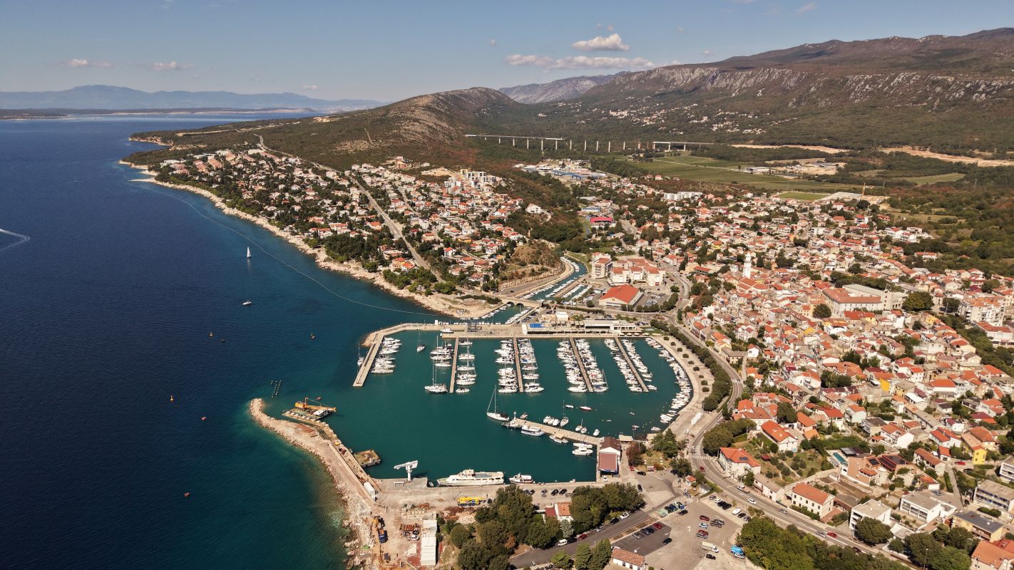 Radovi-lukobran-Novi